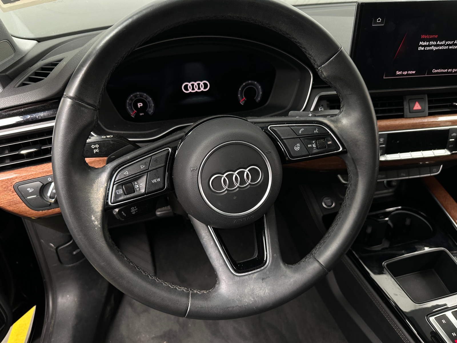 Thumbnail: 2022 Audi A4 - 4