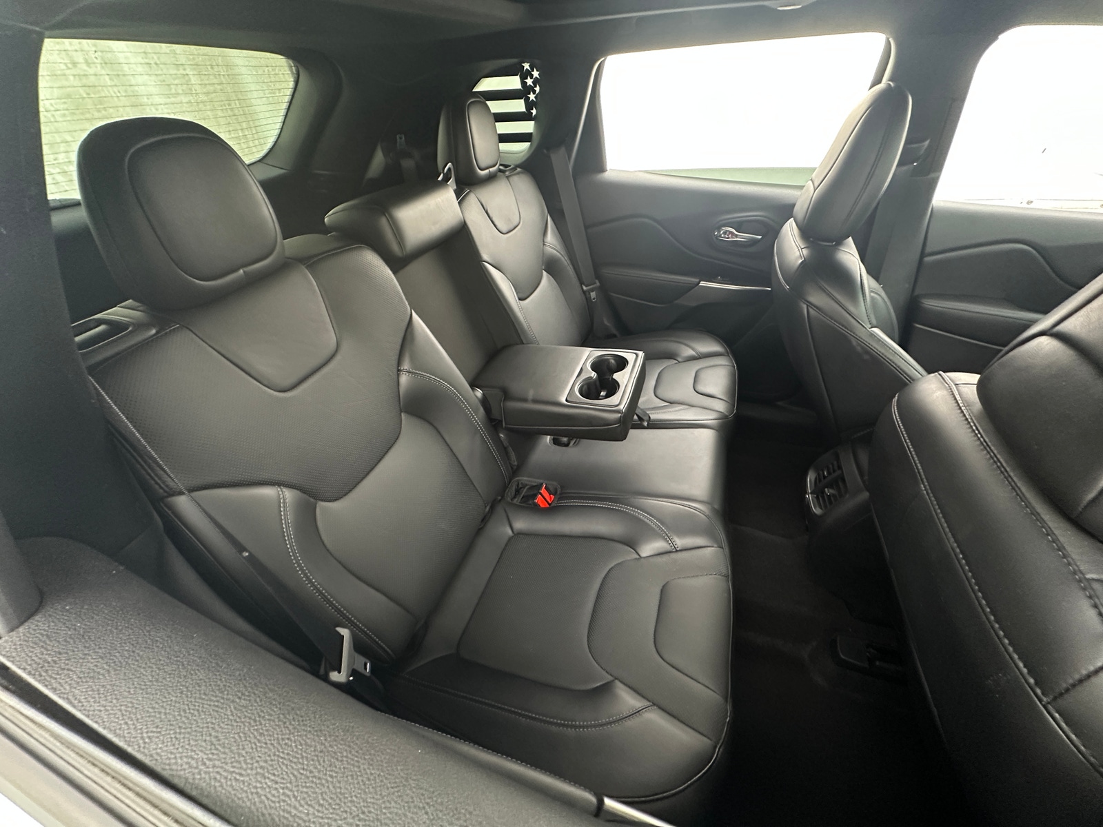 Thumbnail: 2020 Jeep Cherokee - 5