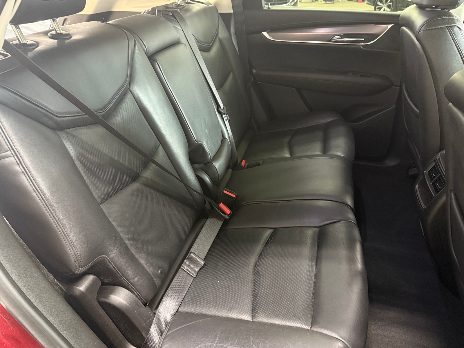 Thumbnail: 2017 Cadillac XT5 - 5
