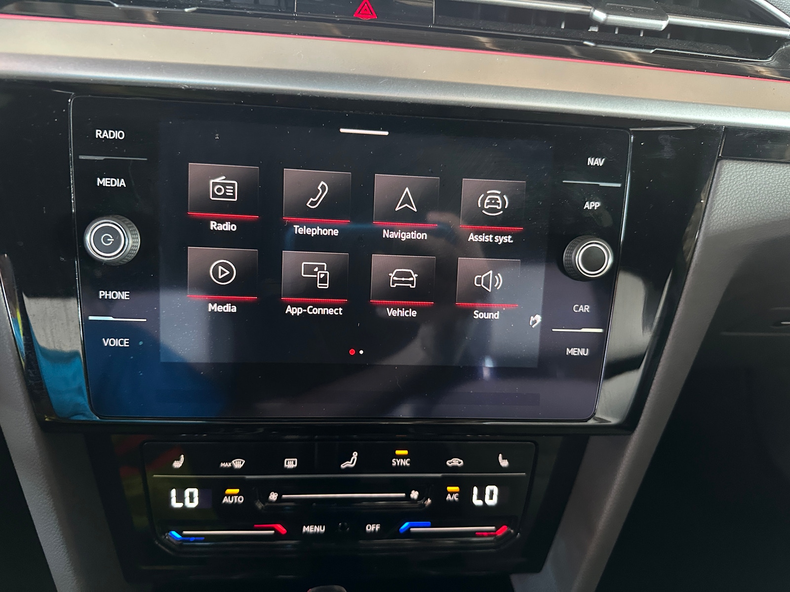 Thumbnail: 2022 Volkswagen Arteon - 3