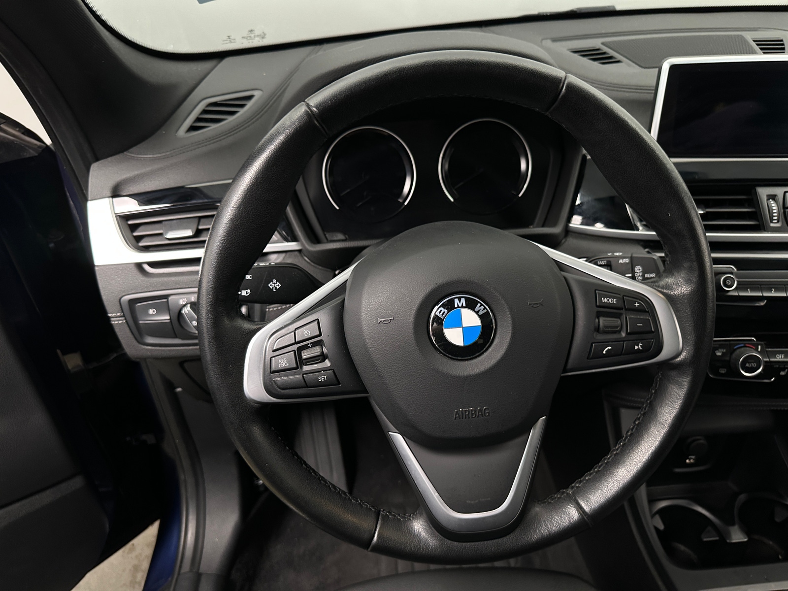 Thumbnail: 2020 BMW X1 - 4