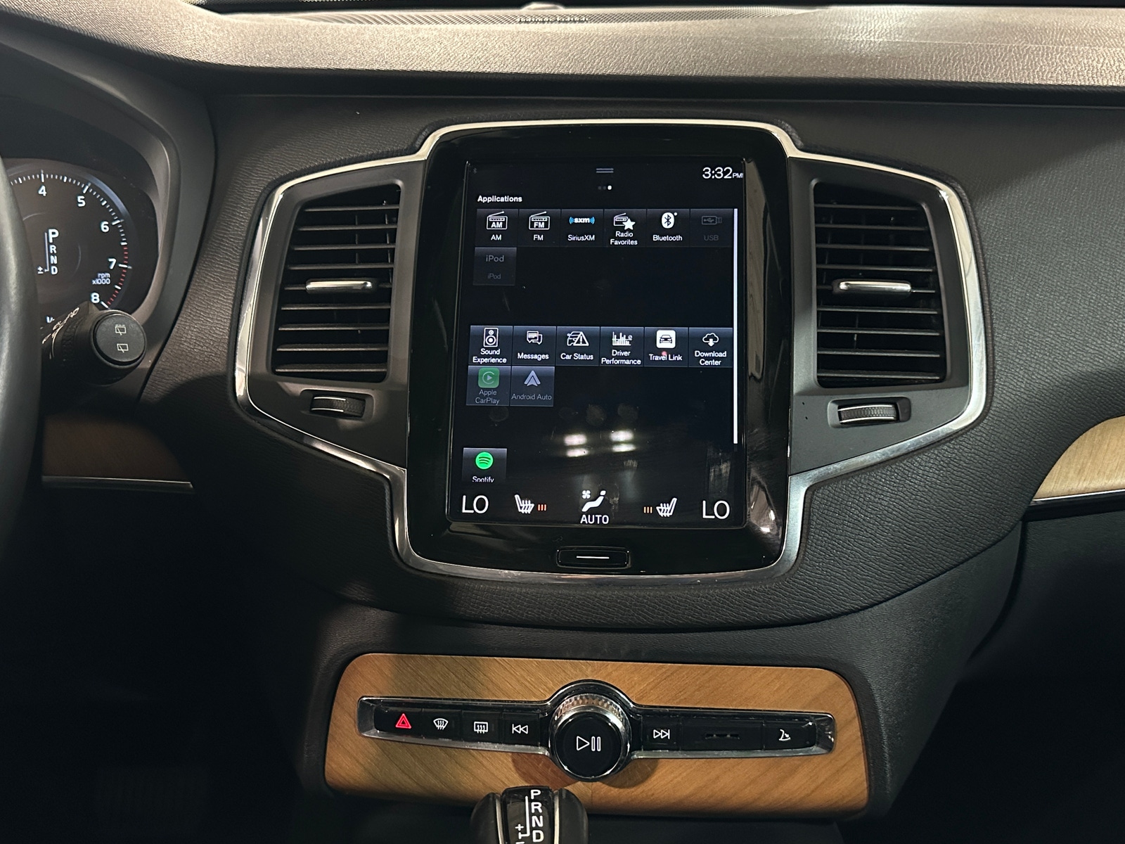 Thumbnail: 2021 Volvo XC90 - 3