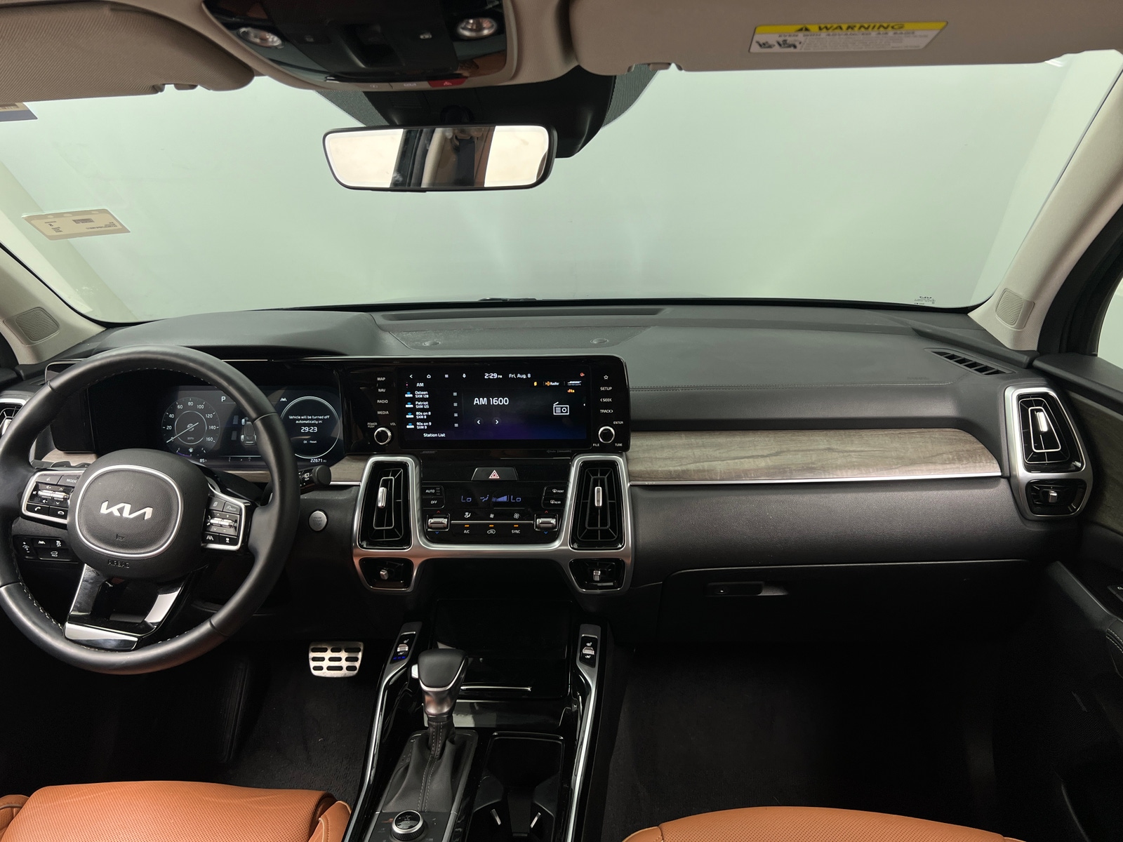 Thumbnail: 2023 Kia Sorento - 2