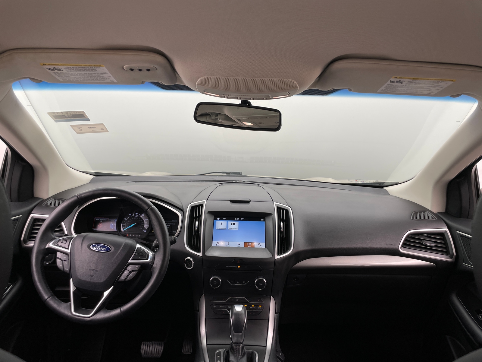 Thumbnail: 2017 Ford Edge - 2