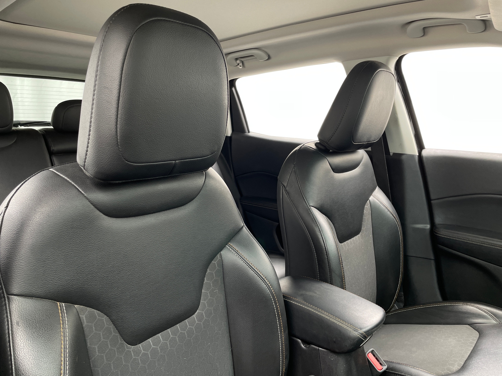 Thumbnail: 2018 Jeep Compass - 2