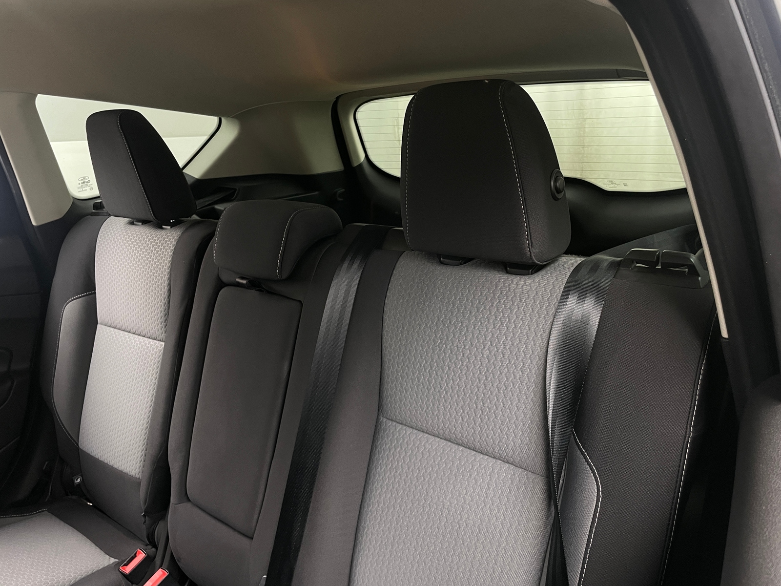 Thumbnail: 2019 Ford Escape - 6