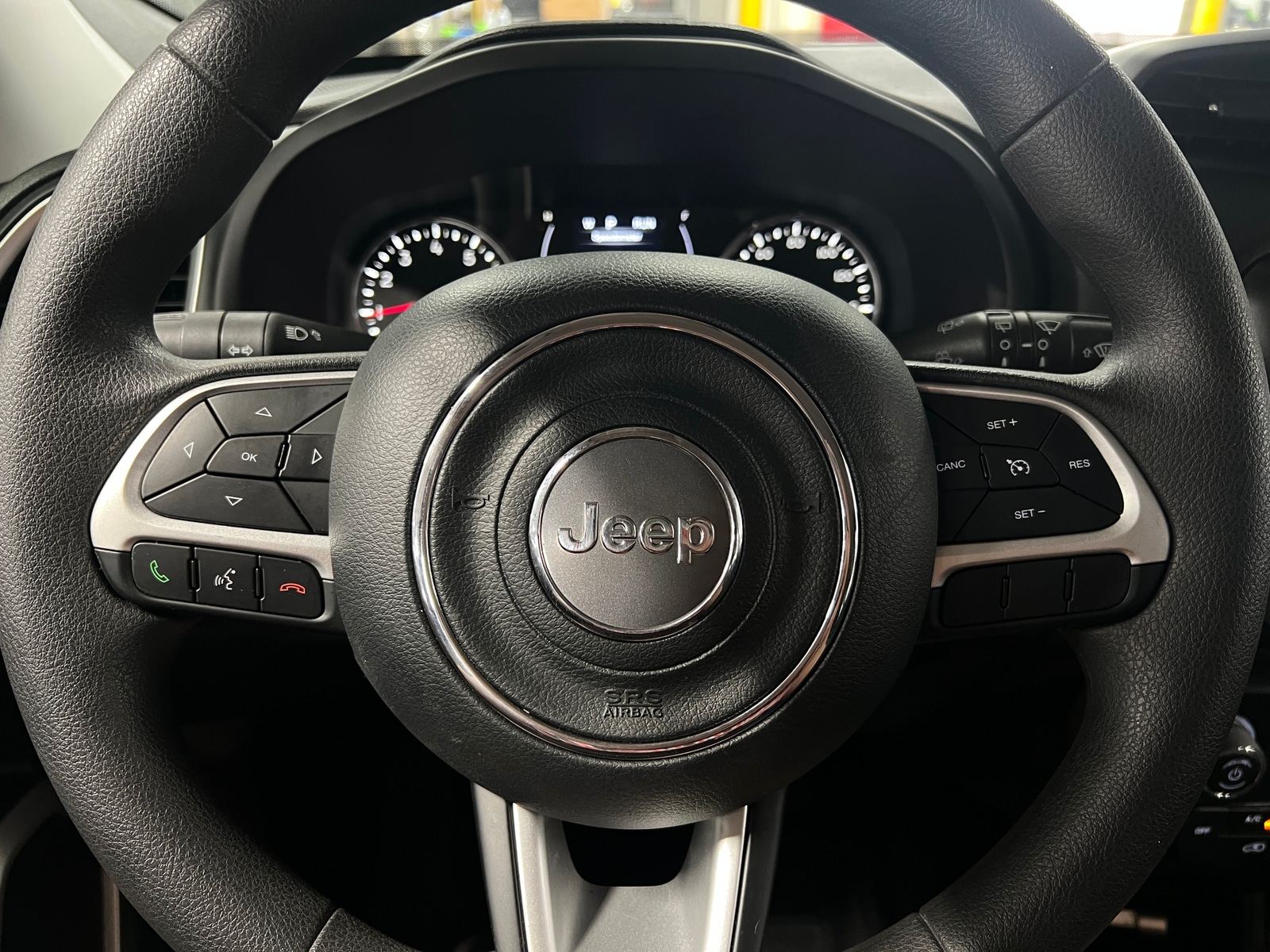 Thumbnail: 2021 Jeep Renegade - 5