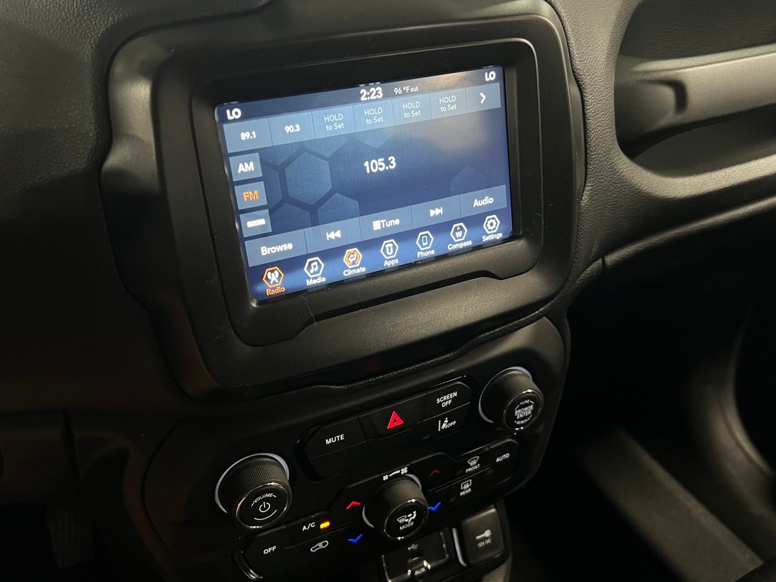 Thumbnail: 2021 Jeep Renegade - 4