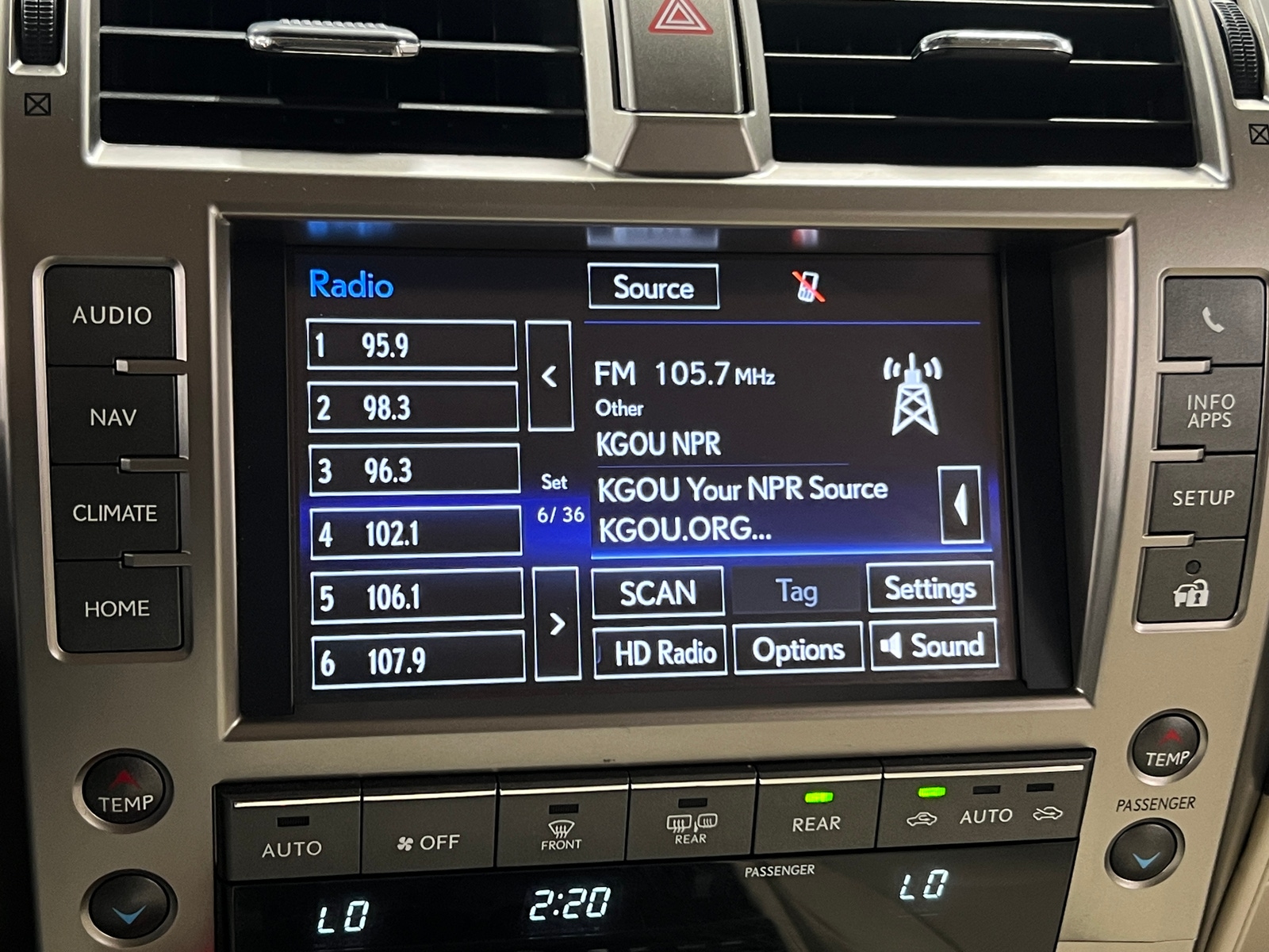Thumbnail: 2021 Lexus GX - 3