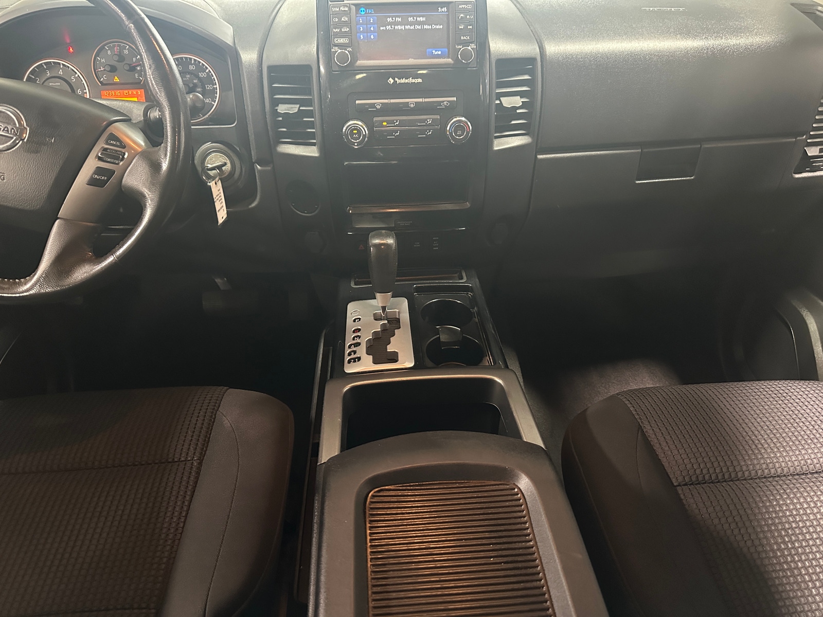 Thumbnail: 2015 Nissan Titan - 3