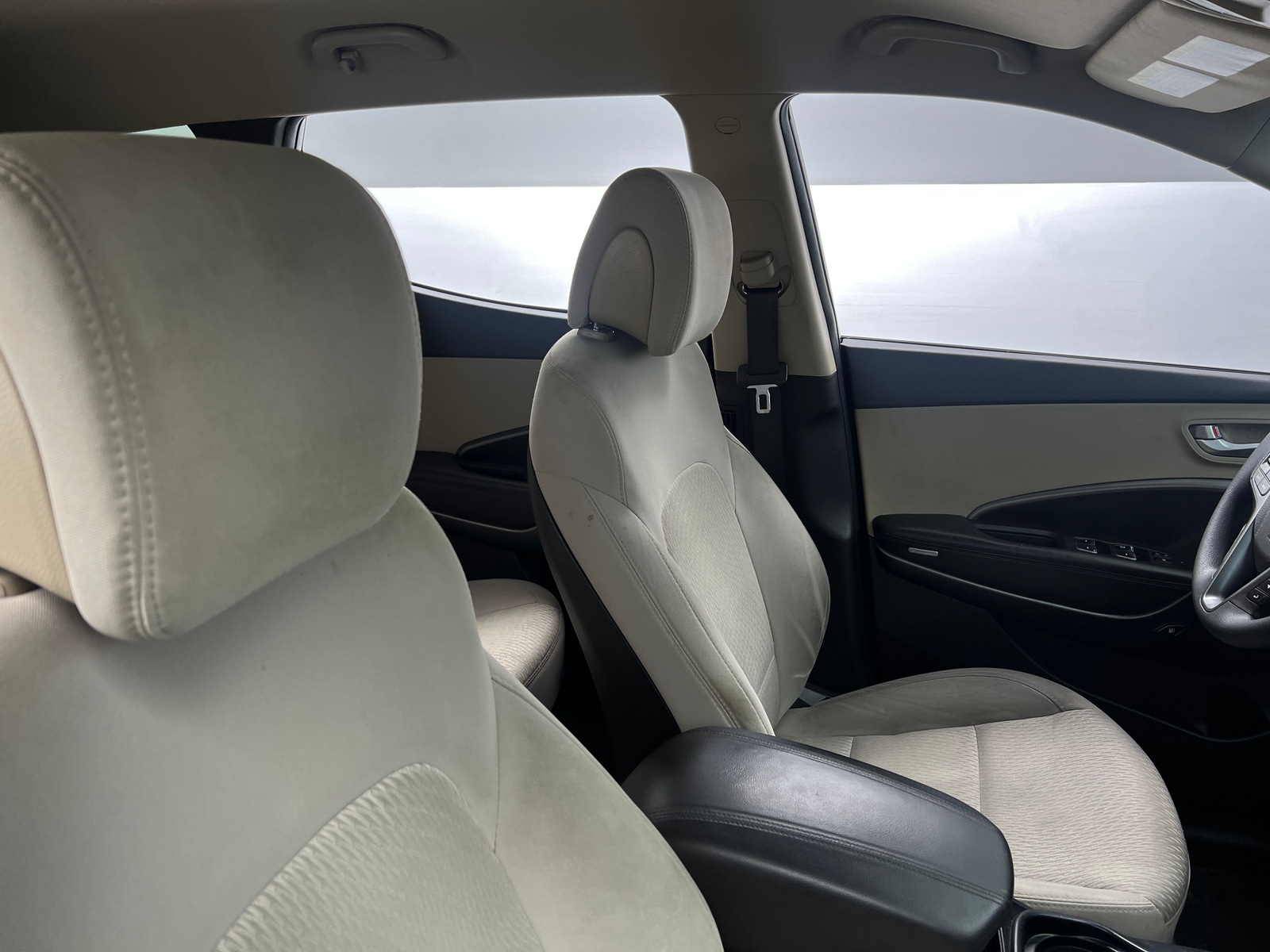 Thumbnail: 2018 Hyundai Santa Fe - 2