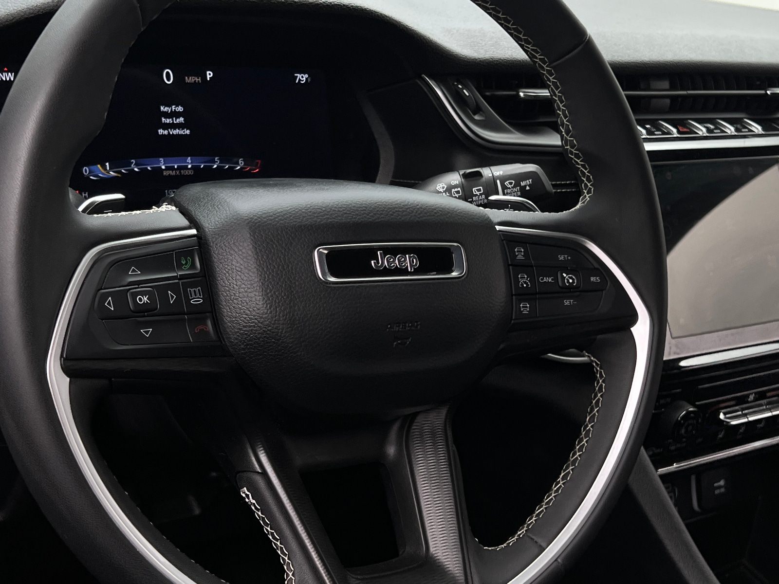 Thumbnail: 2024 Jeep Grand Cherokee L - 5
