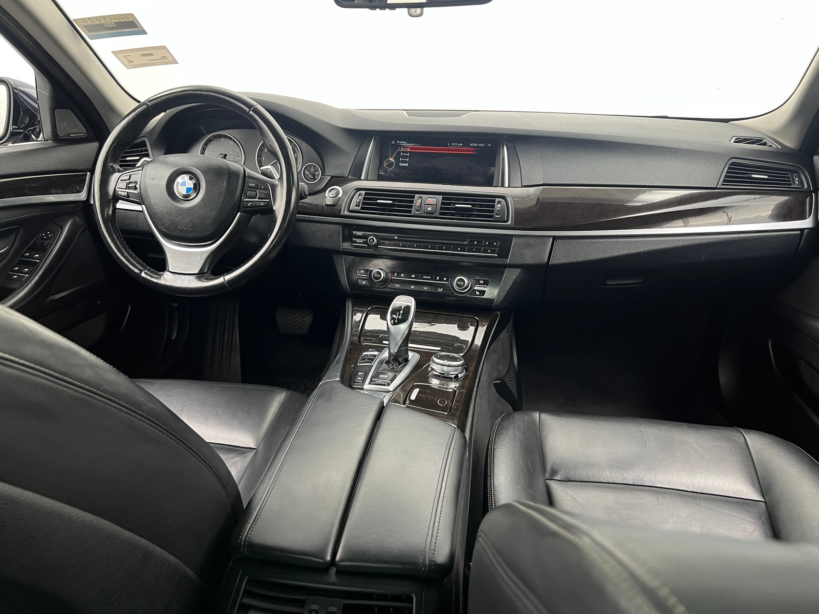 Thumbnail: 2016 BMW 5 Series - 2