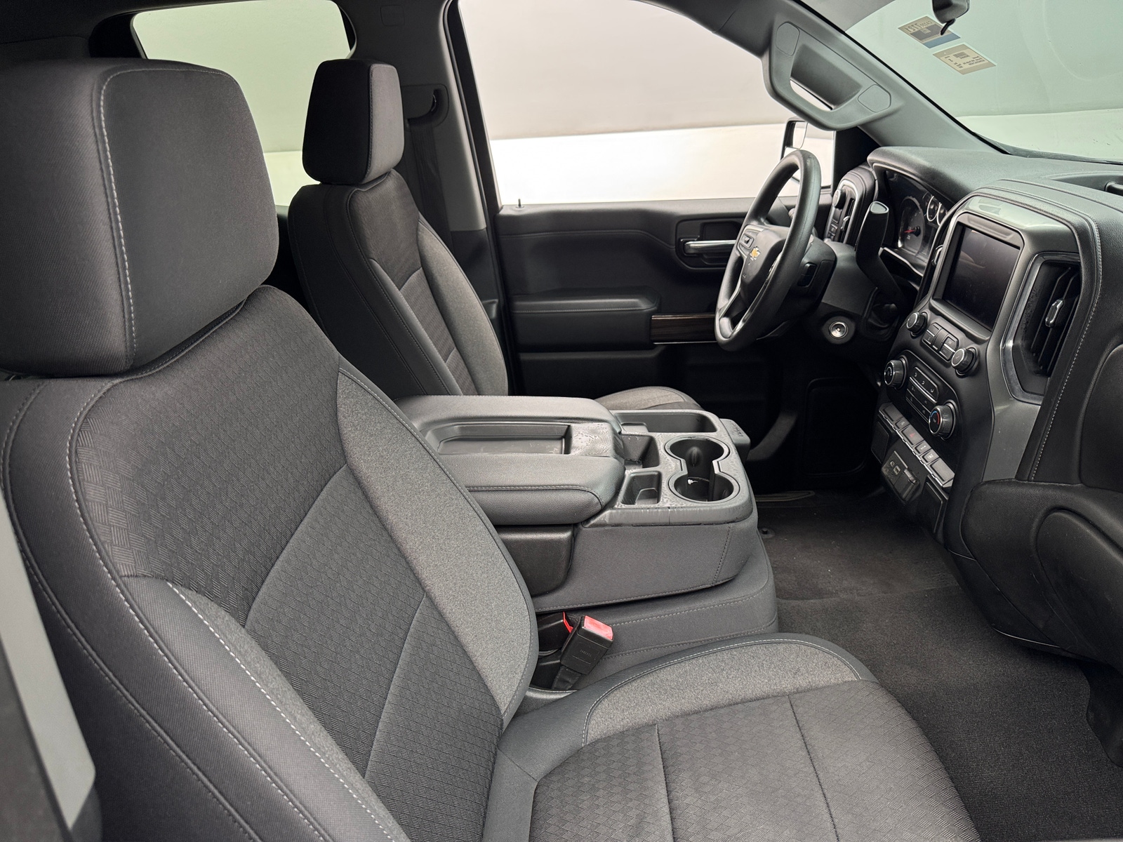 Thumbnail: 2020 Chevrolet Silverado 1500 - 2