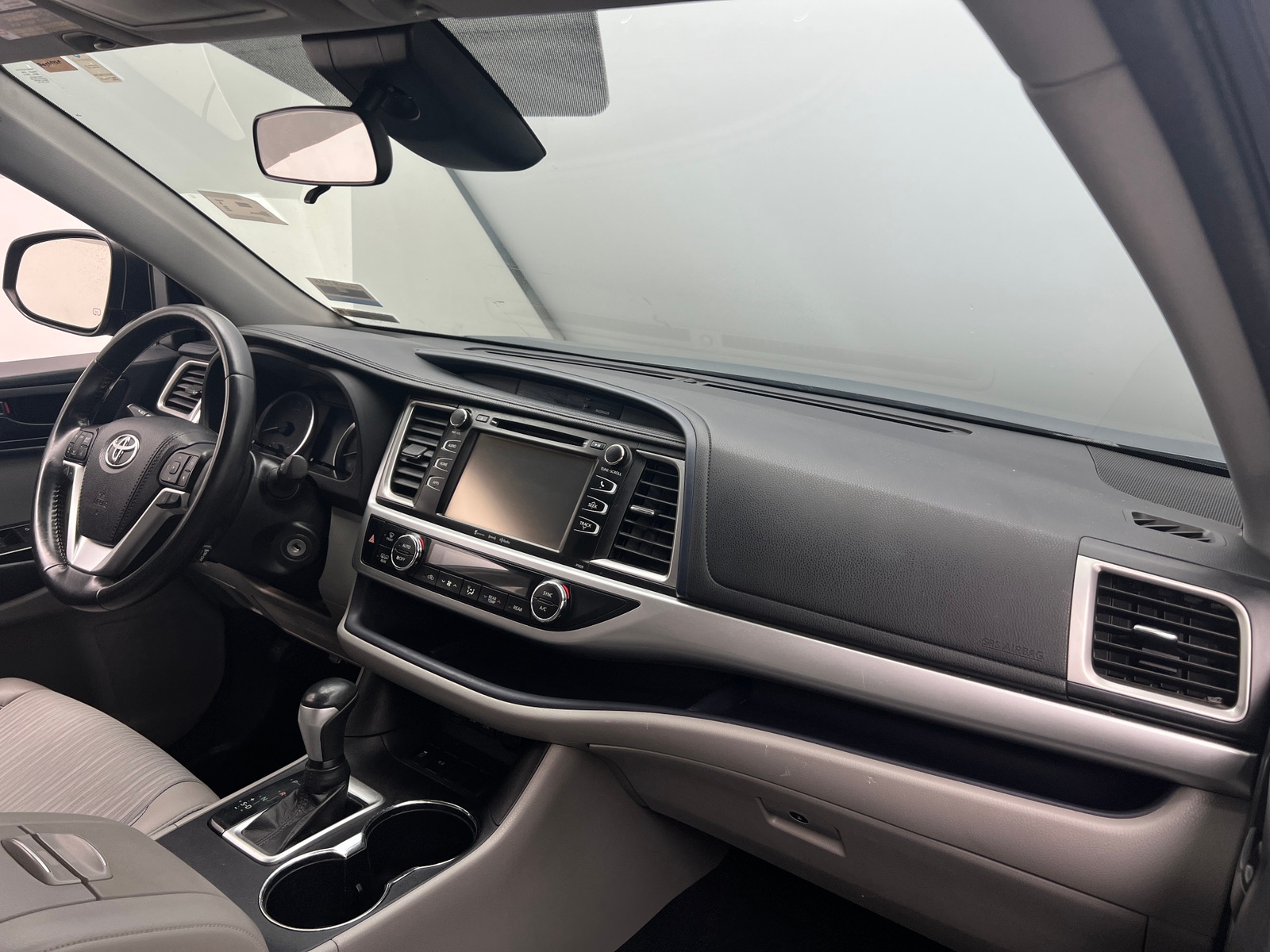 Thumbnail: 2018 Toyota Highlander - 3