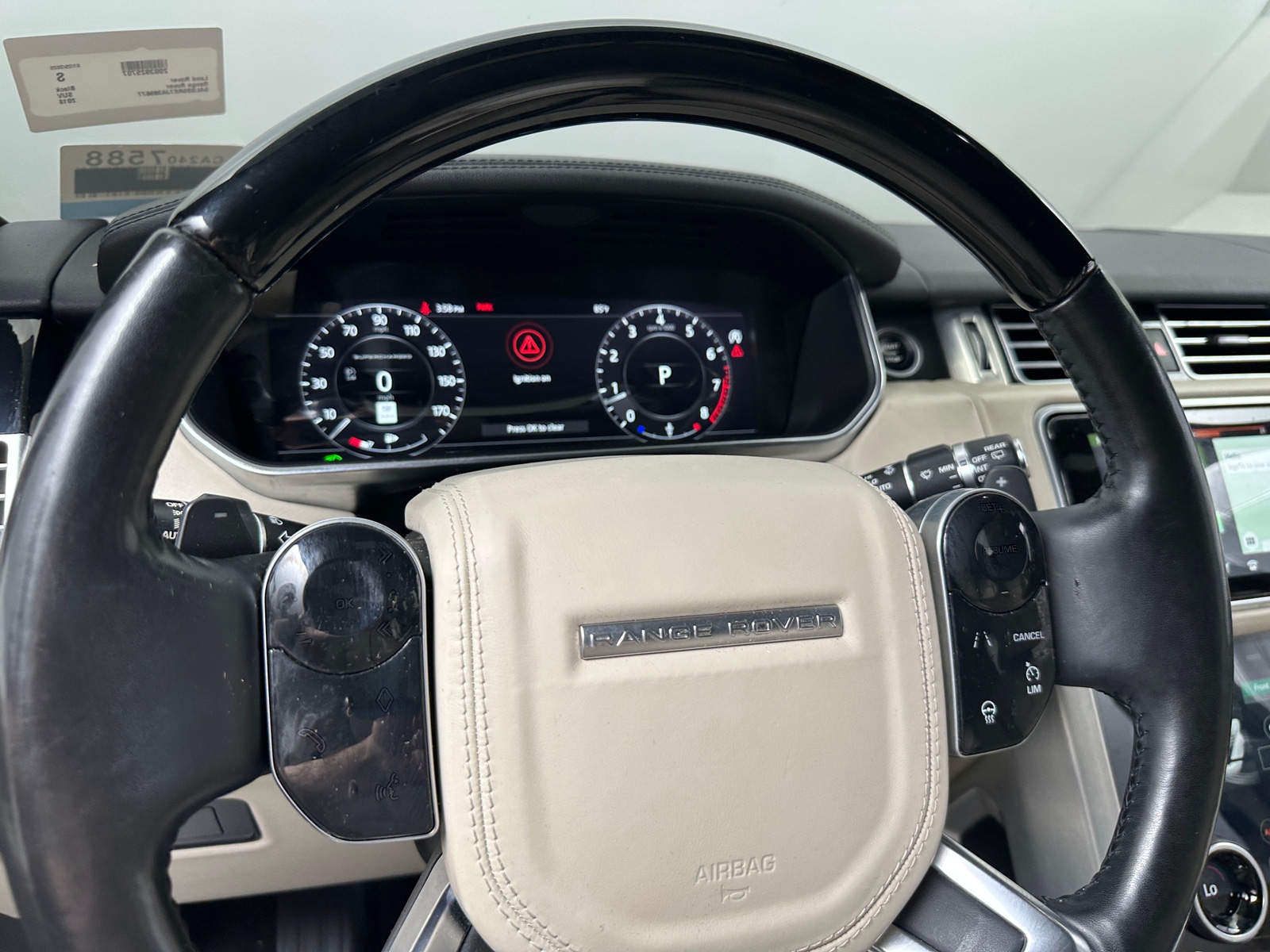 Thumbnail: 2018 Land Rover Range Rover - 4