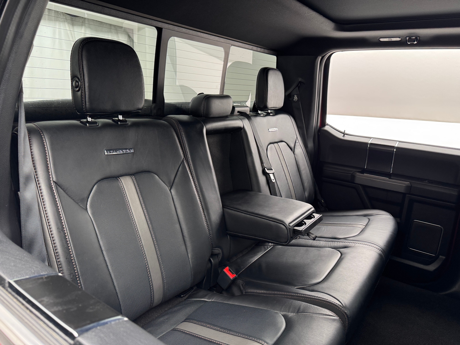 Thumbnail: 2019 Ford Econoline - 5