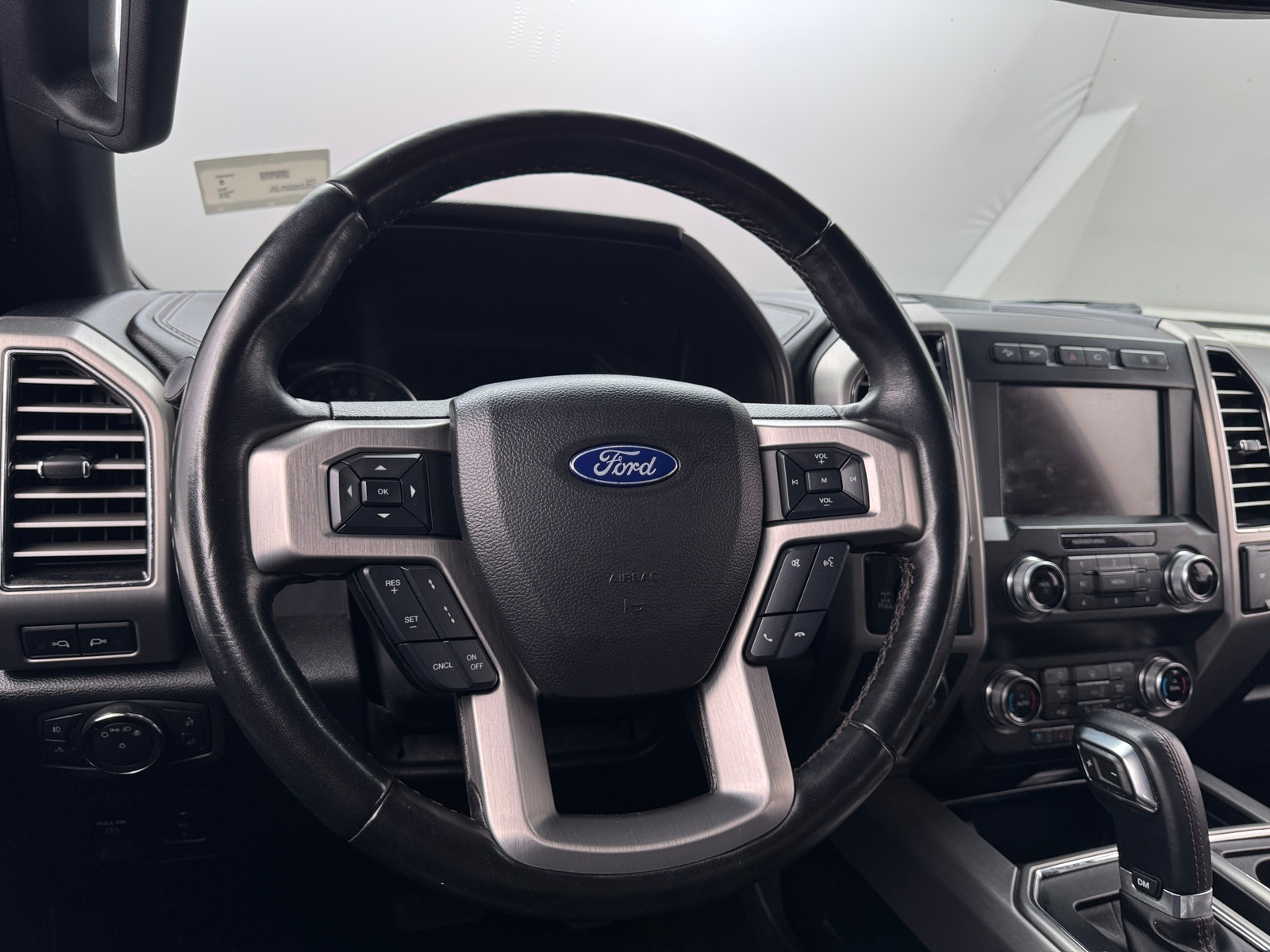 Thumbnail: 2019 Ford Econoline - 4