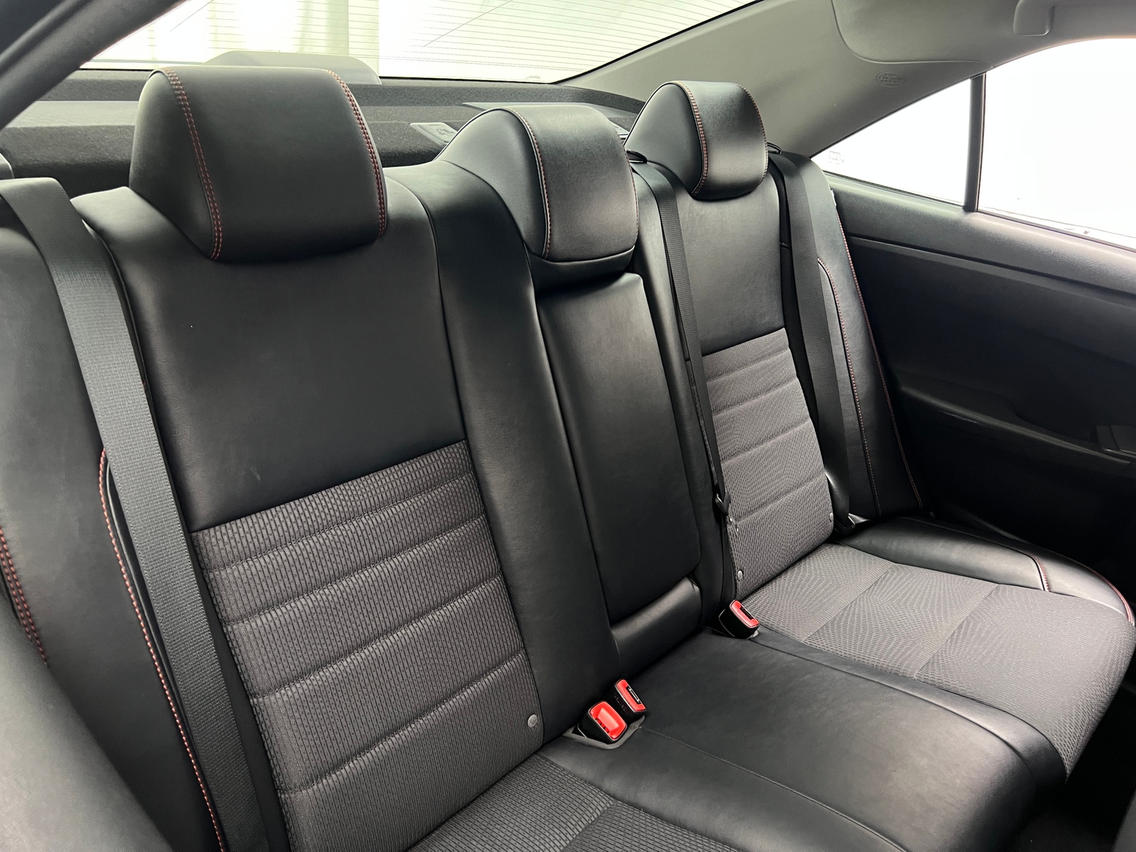 Thumbnail: 2016 Toyota Camry - 6