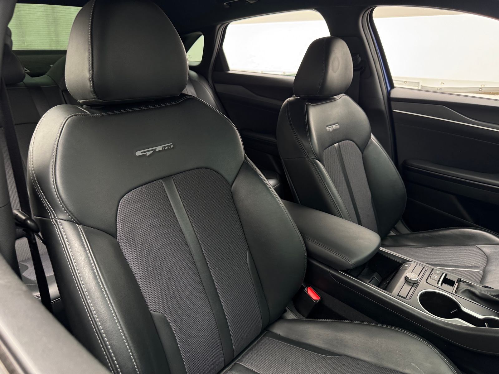 Thumbnail: 2022 Kia K5 - 2