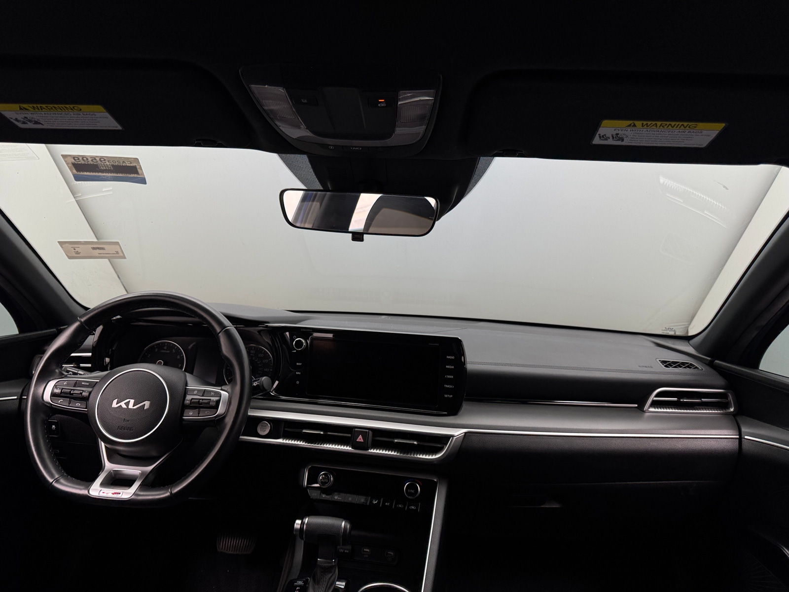 Thumbnail: 2022 Kia K5 - 3
