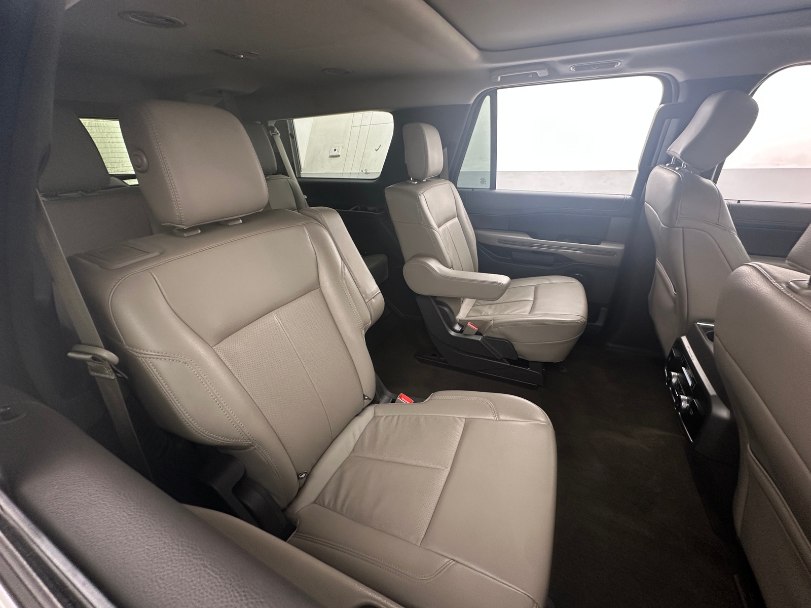 Thumbnail: 2020 Ford Expedition MAX - 6
