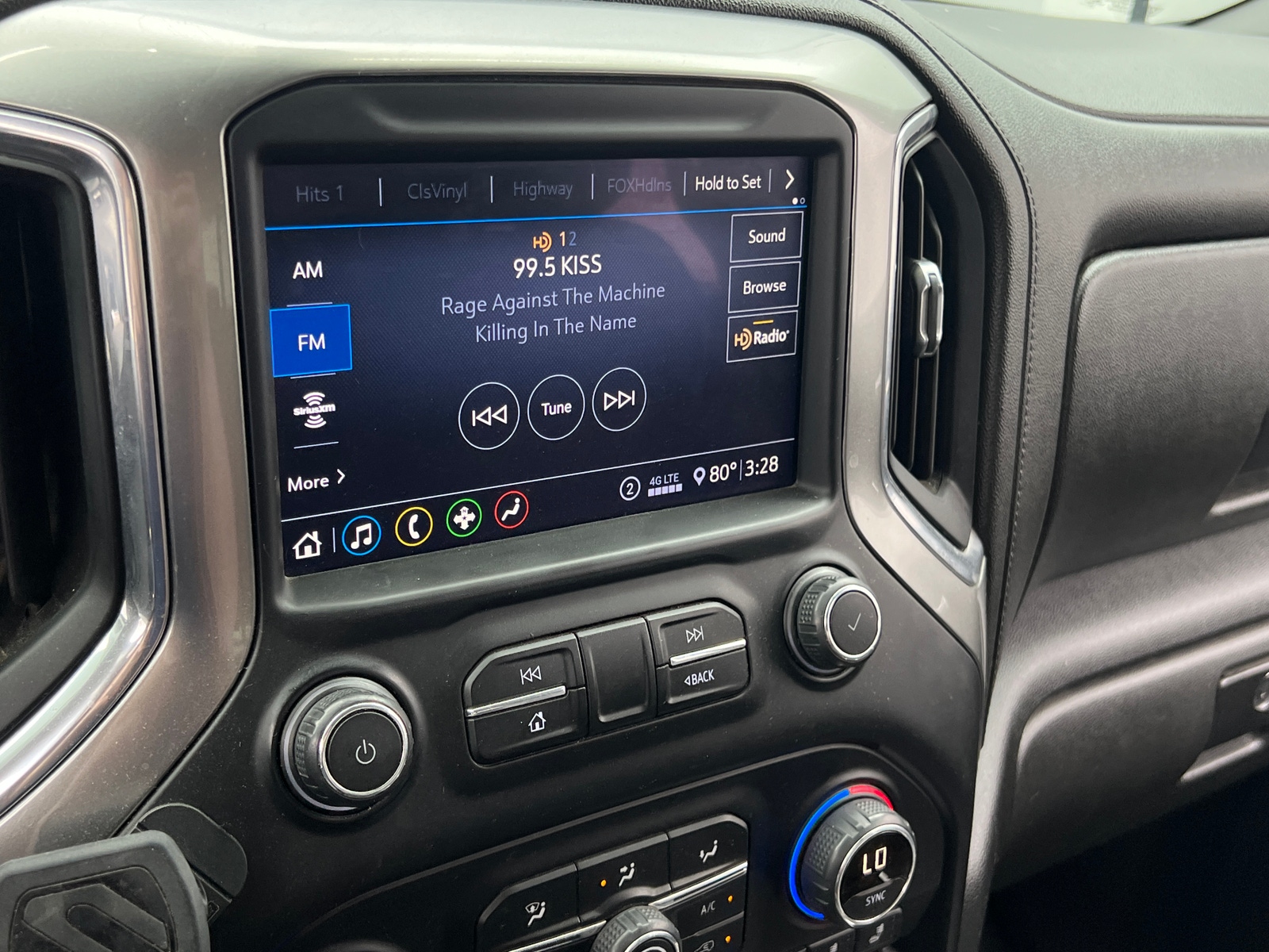 Thumbnail: 2020 Chevrolet Silverado 2500 - 3