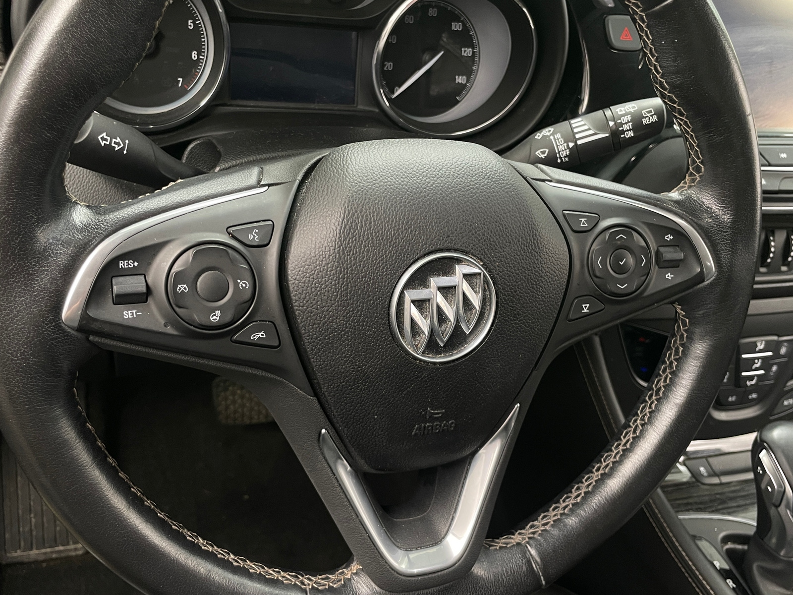 Thumbnail: 2017 Buick Envision - 4