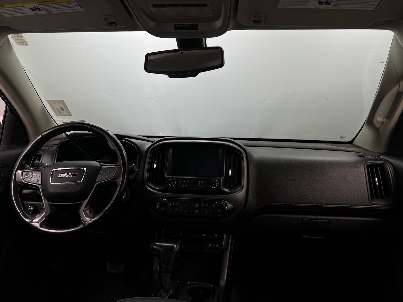 Thumbnail: 2020 GMC Canyon - 3
