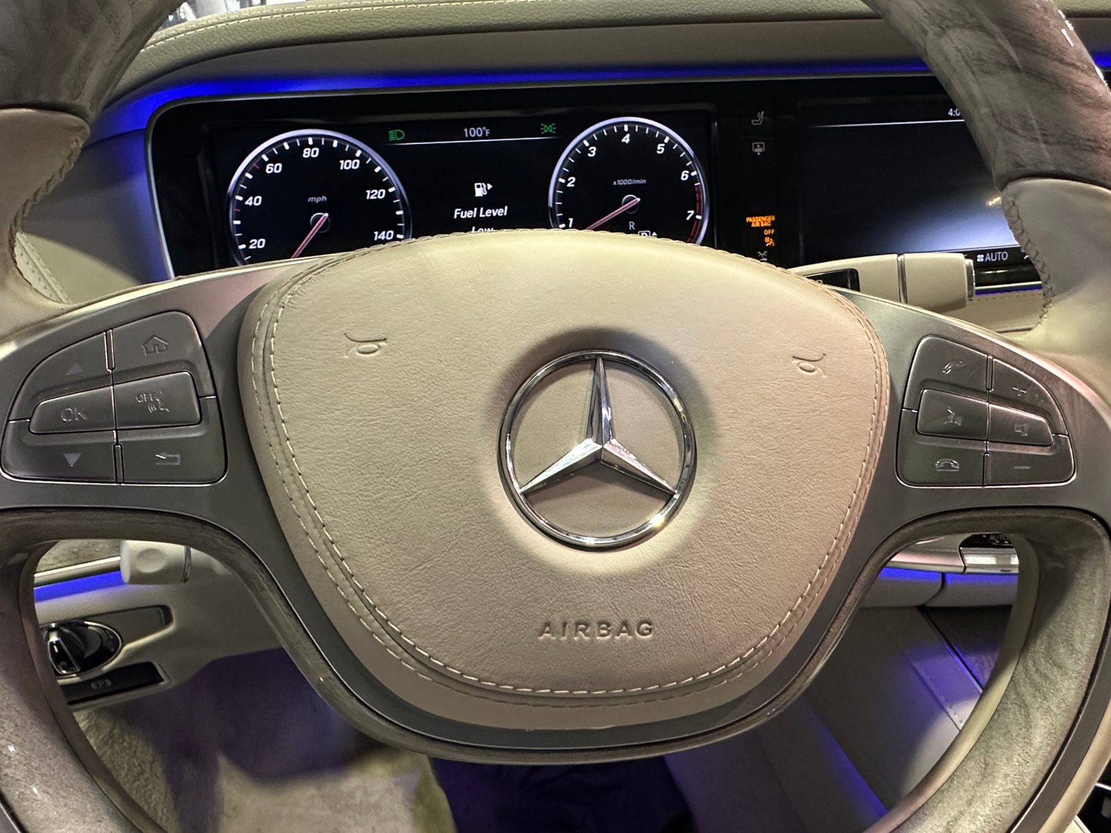 Thumbnail: 2015 Mercedes-Benz S-Class - 4