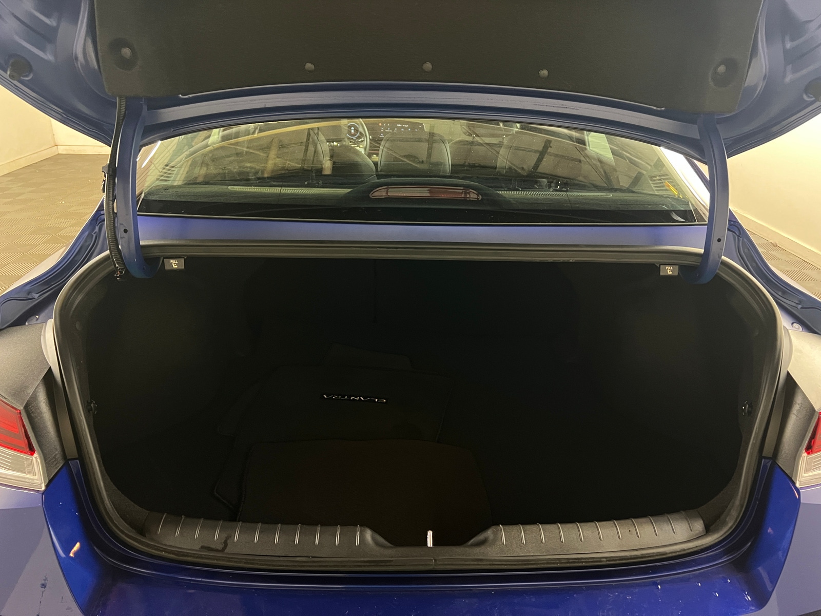 Thumbnail: 2023 Hyundai Elantra - 6