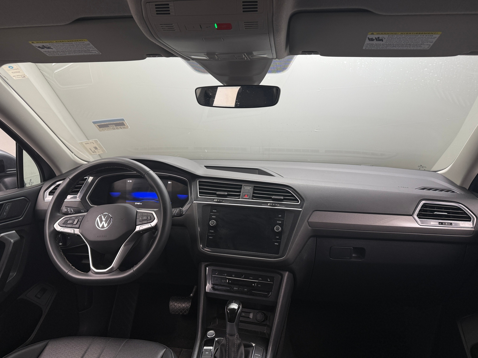 Thumbnail: 2024 Volkswagen Tiguan - 2