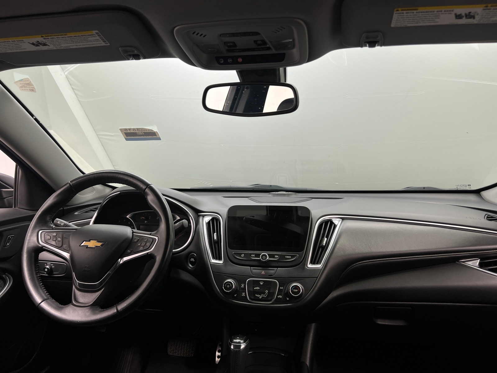 Thumbnail: 2016 Chevrolet Malibu - 2