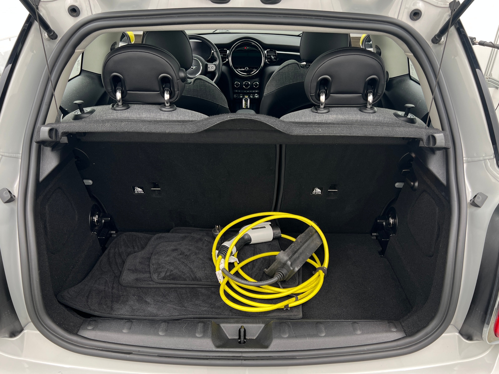 Thumbnail: 2022 MINI Cooper Hardtop - 6