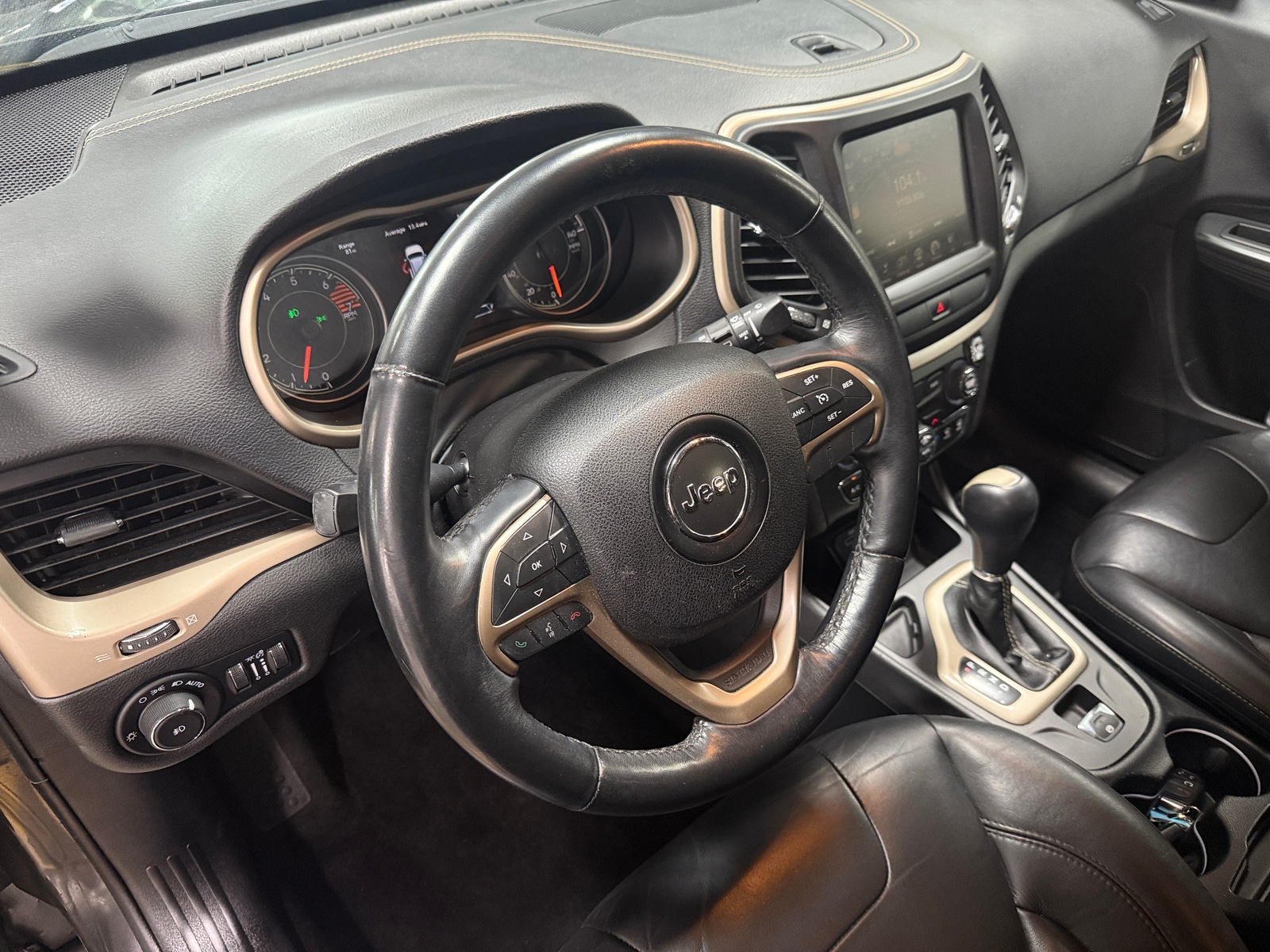 Thumbnail: 2016 Jeep Cherokee - 2