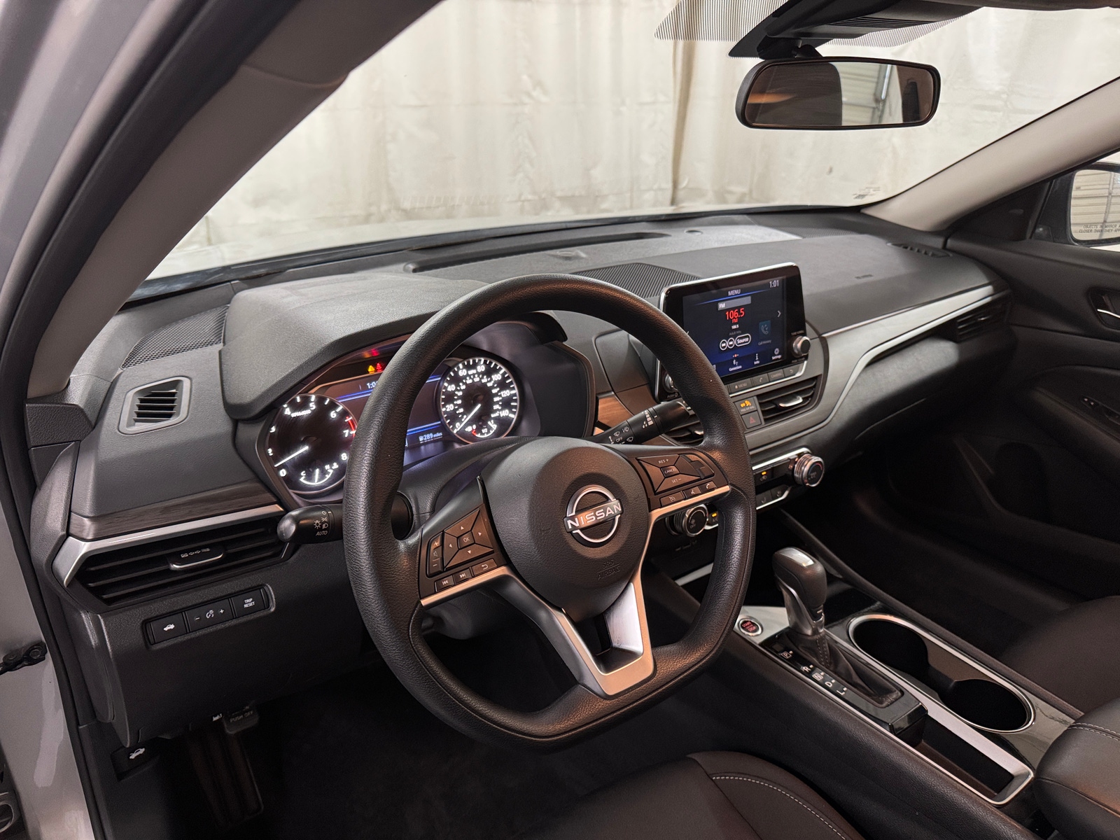 Thumbnail: 2024 Nissan Altima - 3