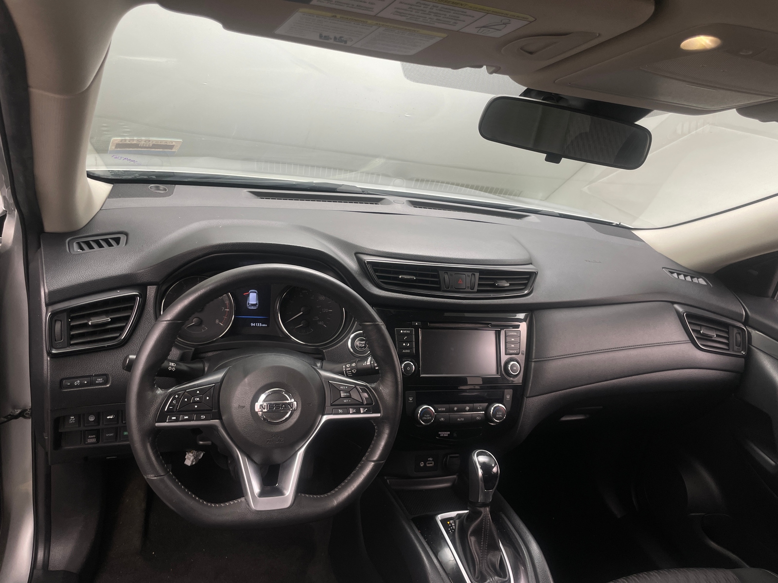 Thumbnail: 2019 Nissan Rogue - 3