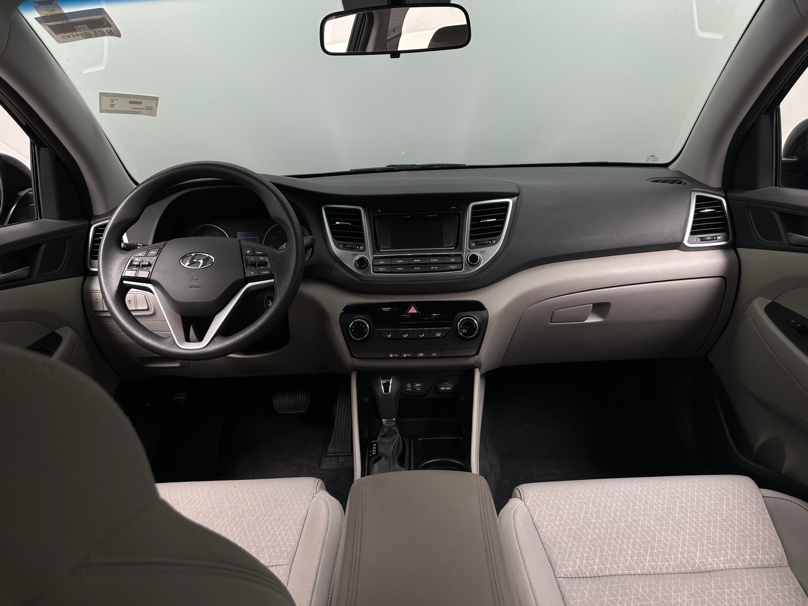Thumbnail: 2017 Hyundai Tucson - 3