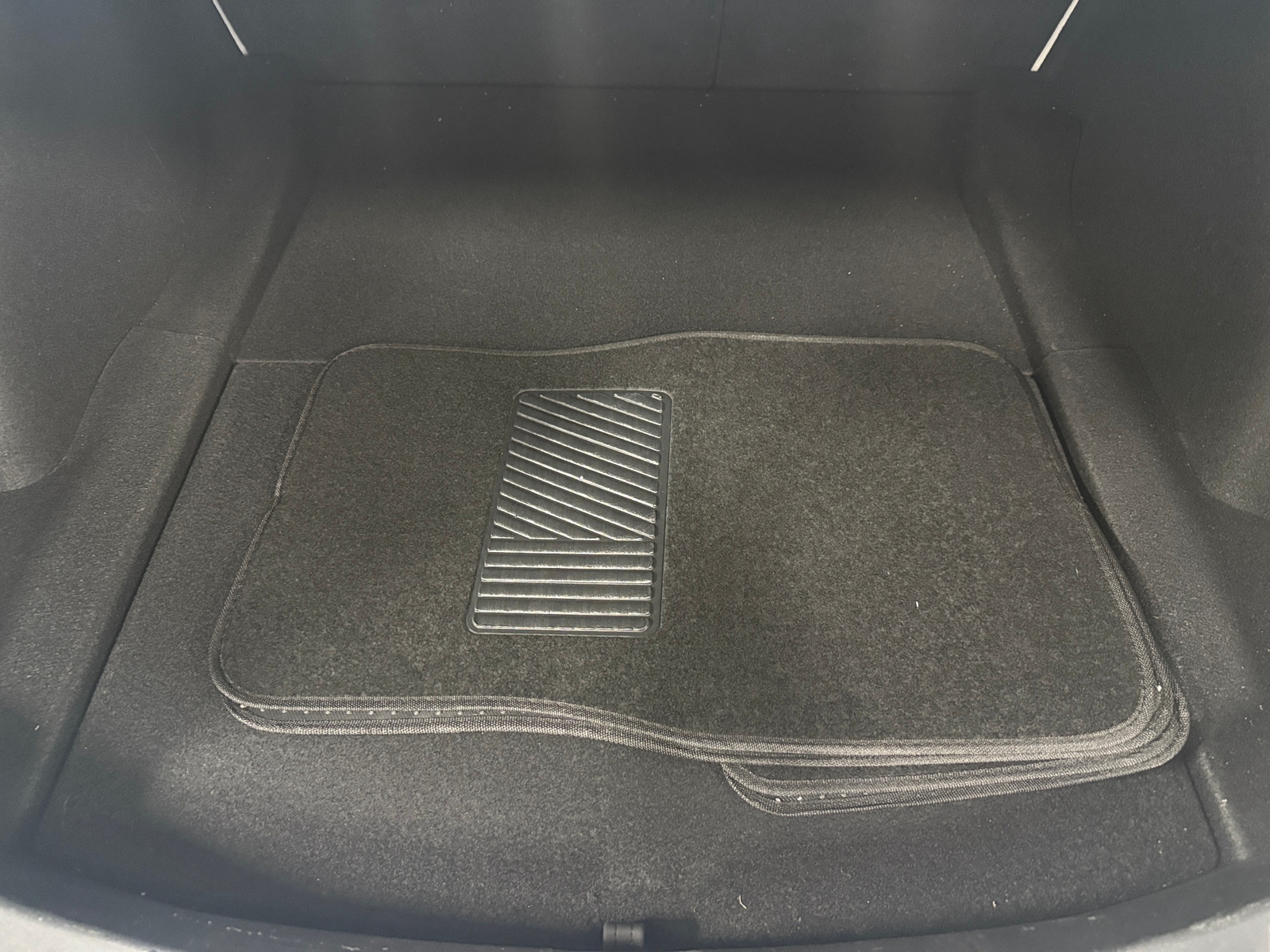Thumbnail: 2023 Tesla Model 3 - 6
