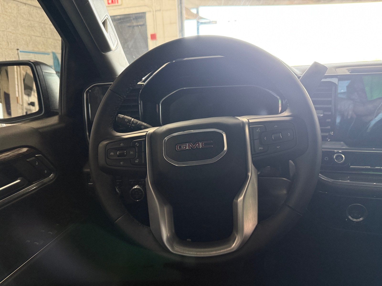 Thumbnail: 2024 GMC Sierra 1500 - 5