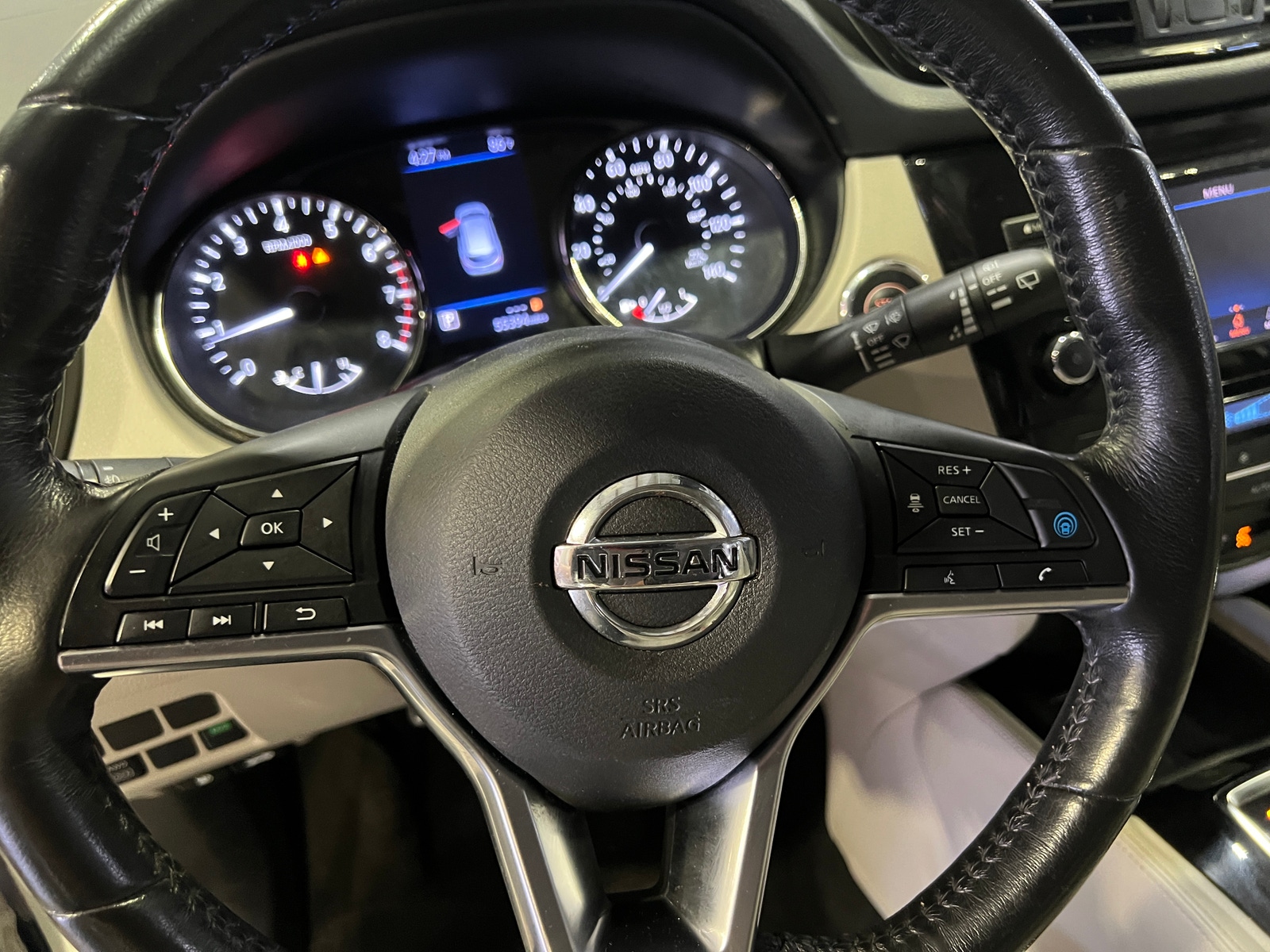 Thumbnail: 2019 Nissan Rogue Sport - 4