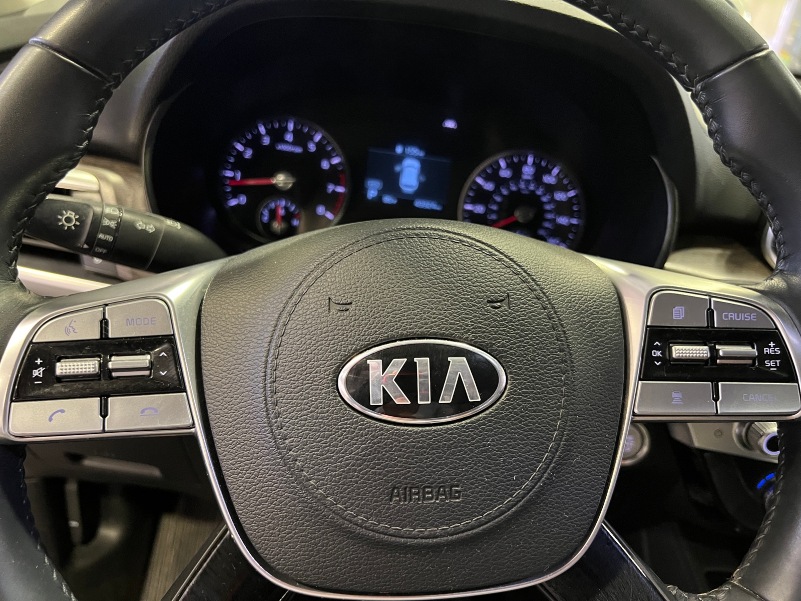 Thumbnail: 2020 Kia Telluride - 4