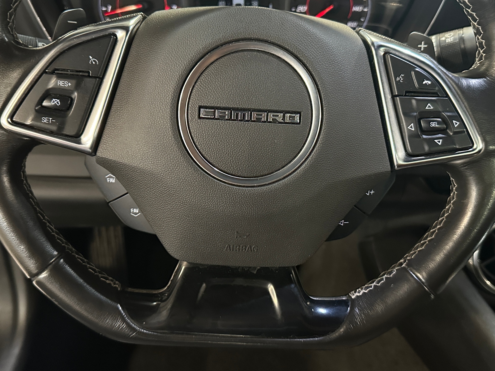 Thumbnail: 2018 Chevrolet Camaro - 5