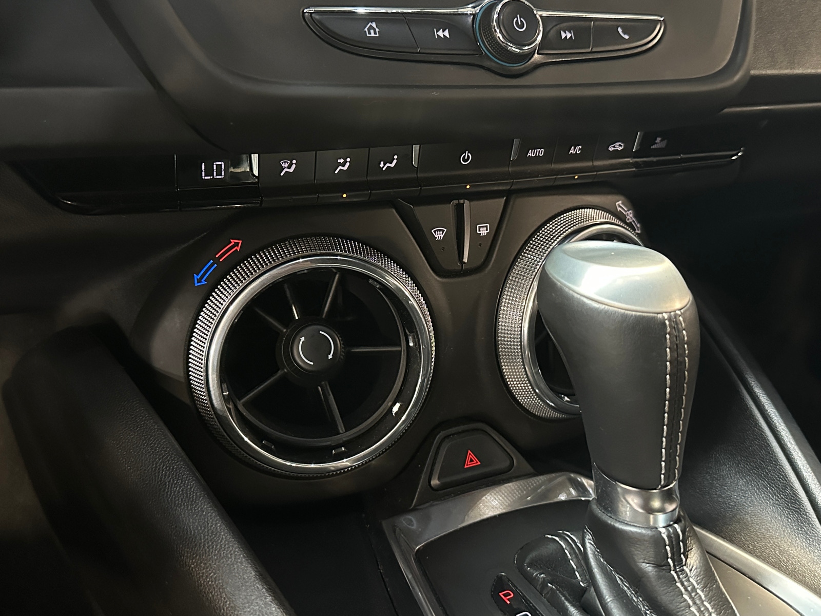 Thumbnail: 2018 Chevrolet Camaro - 4