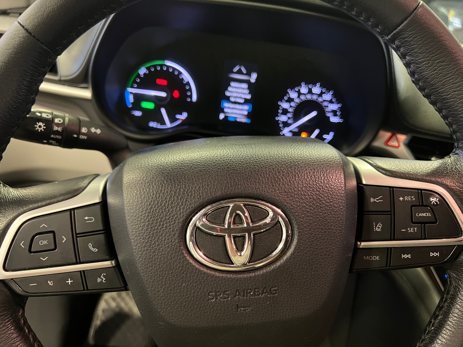 Thumbnail: 2021 Toyota Sienna - 5