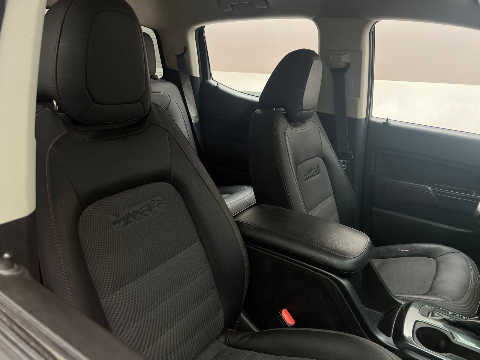 Thumbnail: 2016 GMC Canyon - 2