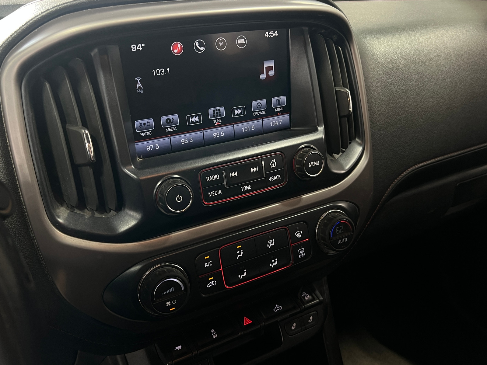 Thumbnail: 2016 GMC Canyon - 4