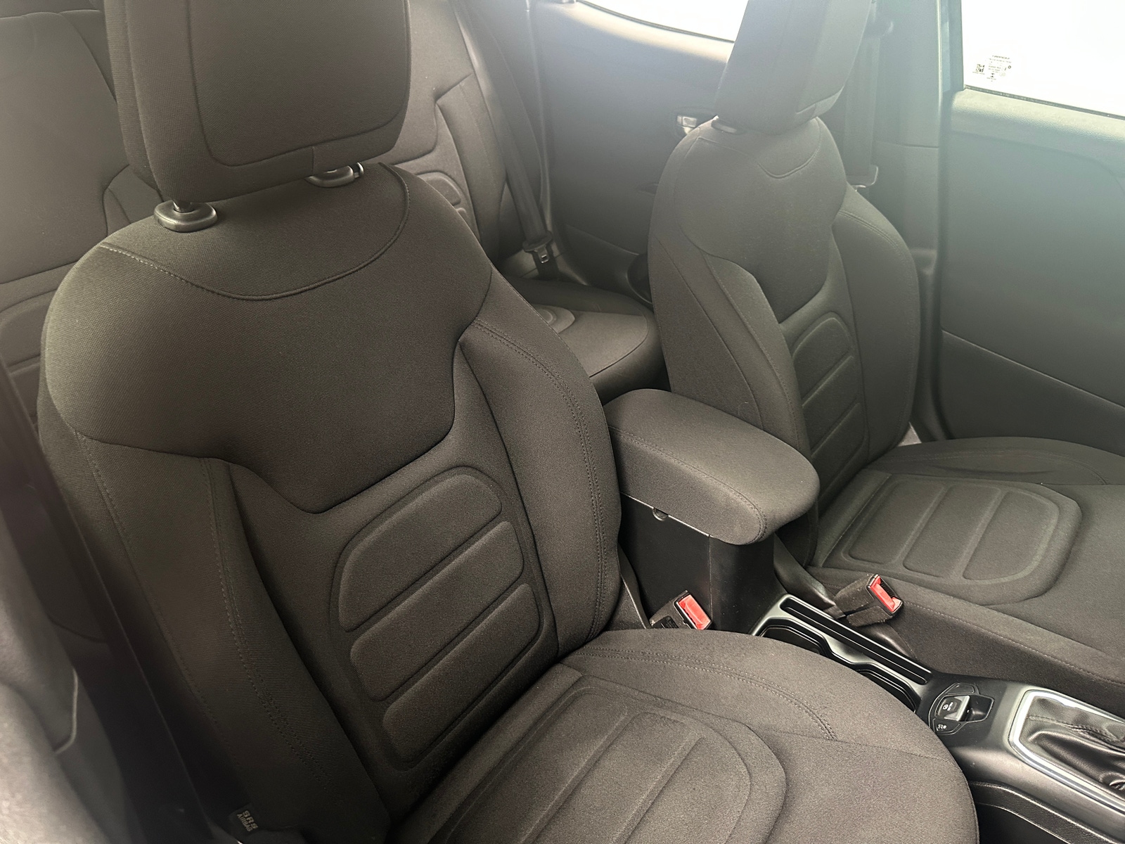 Thumbnail: 2018 Jeep Renegade - 2