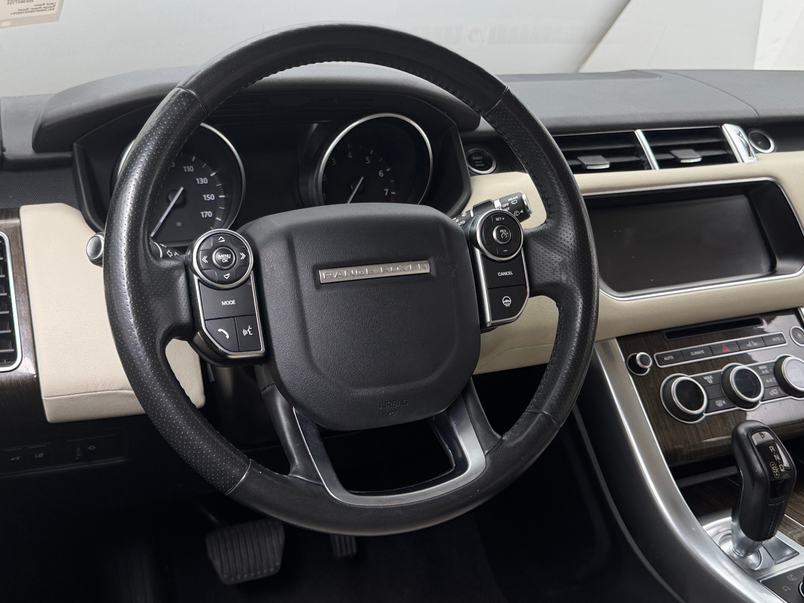 Thumbnail: 2017 Land Rover Range Rover Sport - 4