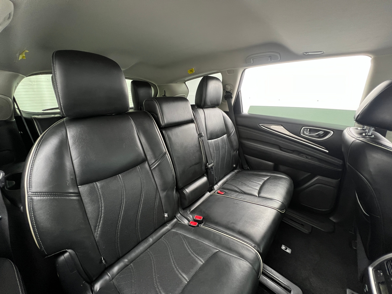 Thumbnail: 2017 INFINITI QX60 - 5